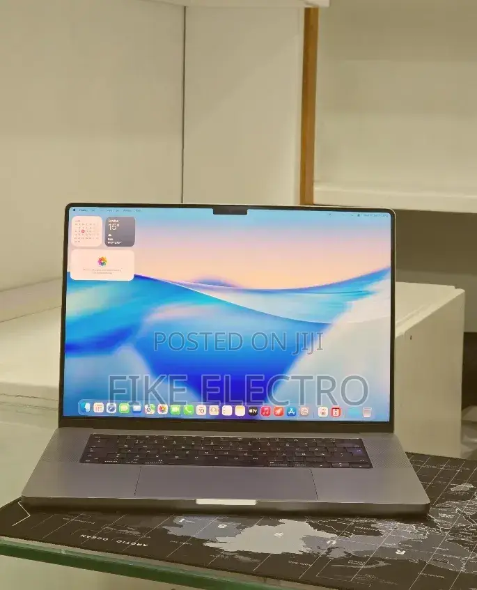 New Laptop Apple MacBook Pro 2021 M1 Max 32GB Apple M1 Max SSD 1T