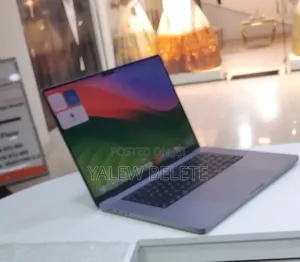New Laptop Apple MacBook Pro 2021 M1 64GB Apple M1 Max SSD 1T
