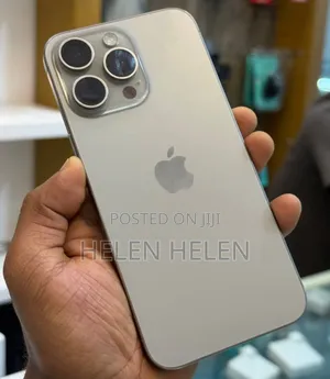 New Apple iPhone 15 Pro 256 GB White