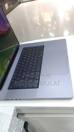 New Laptop Apple MacBook Pro 2021 M1 Max 64GB Apple M1 Max SSD 1T