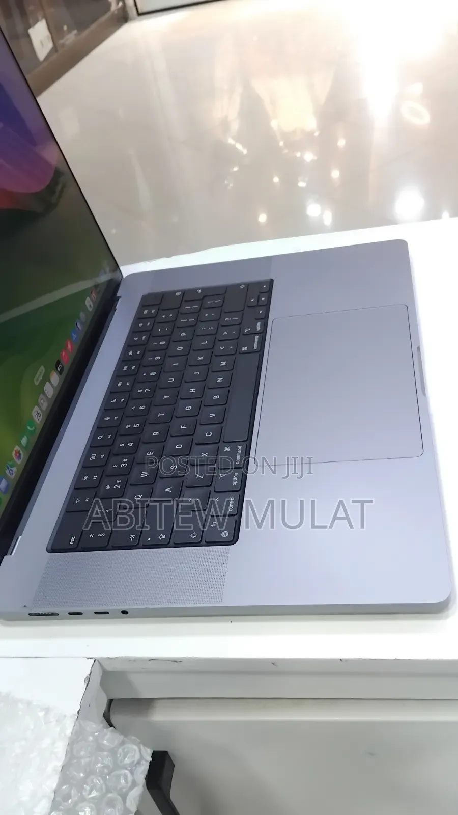 New Laptop Apple MacBook Pro 2021 M1 Max 64GB Apple M1 Max SSD 1T