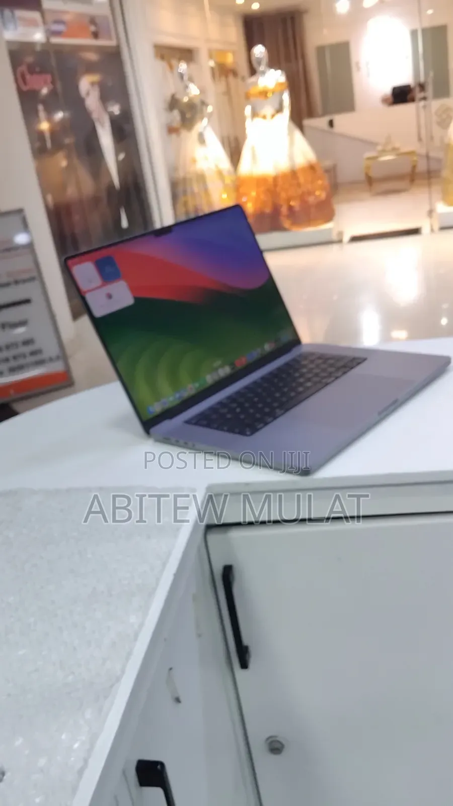 New Laptop Apple MacBook Pro 2021 M1 Max 64GB Apple M1 Max SSD 1T