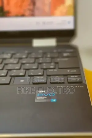 New Laptop HP Spectre X360 16GB Intel Core i7 SSD 1T