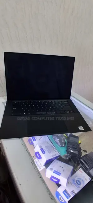New Laptop Dell XPS 15 16GB Intel Core i7 SSD 512GB