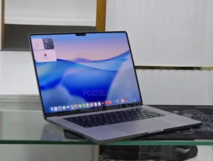 New Laptop Apple MacBook Pro 32GB Apple M1 Max SSD 1T