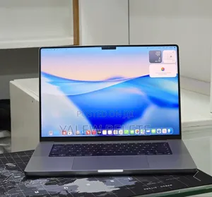 New Laptop Apple MacBook Pro 32GB Apple M1 Max SSD 1T