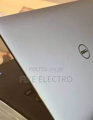 New Laptop Dell Precision 5550 16GB Intel Core i7 SSD 512GB