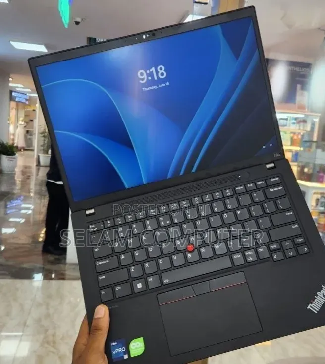 New Laptop Lenovo ThinkPad T14 16GB Intel Core i7 SSD 512GB
