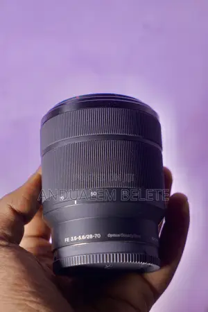 Sony 28-70