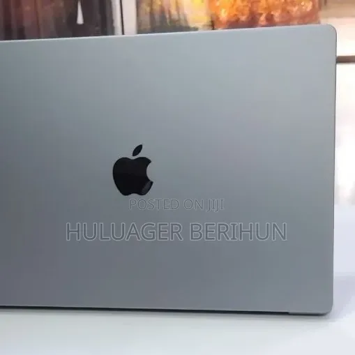 New Laptop Apple MacBook Pro 2021 M1 Max 64GB Apple M1 Max SSD 1T