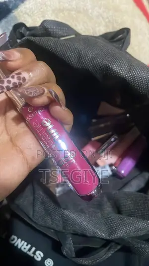 Lipgloss and Lipstick