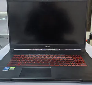 New Laptop MSI GE66 Raider 16GB Intel Core i7 SSD 512GB