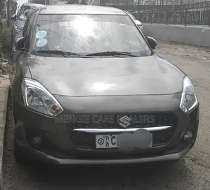 Suzuki Swift 2022 Gray