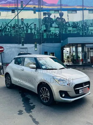 Suzuki Swift 2022 Silver