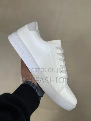 Calvin Klein: Crisp All-White