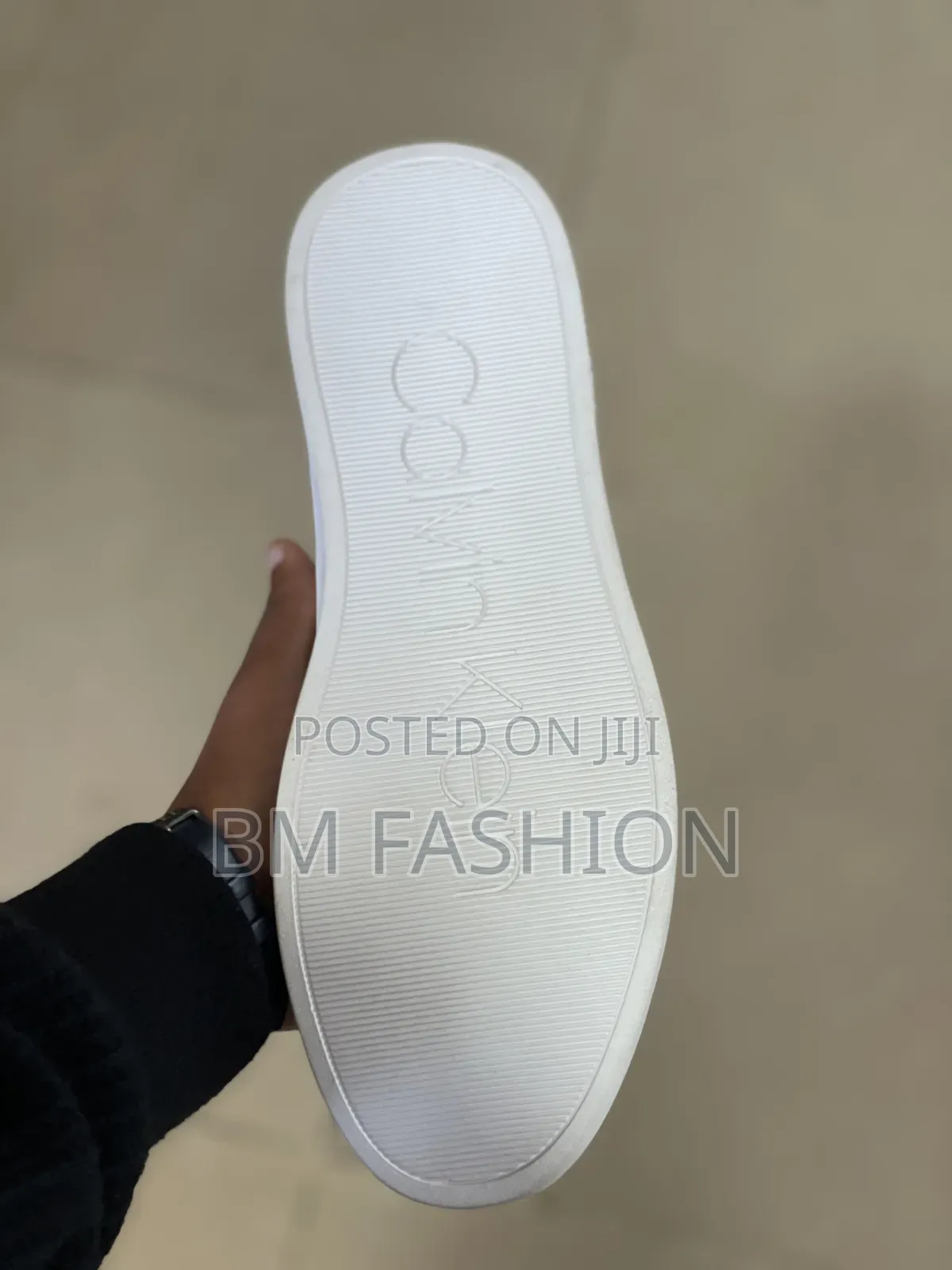 Calvin Klein: Crisp All-White