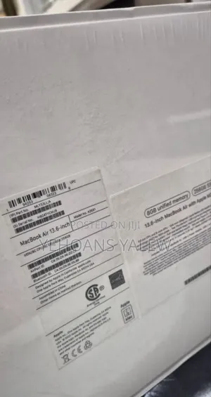 New Laptop Apple MacBook Air 2022 M2 8GB Apple M2 SSD 256GB