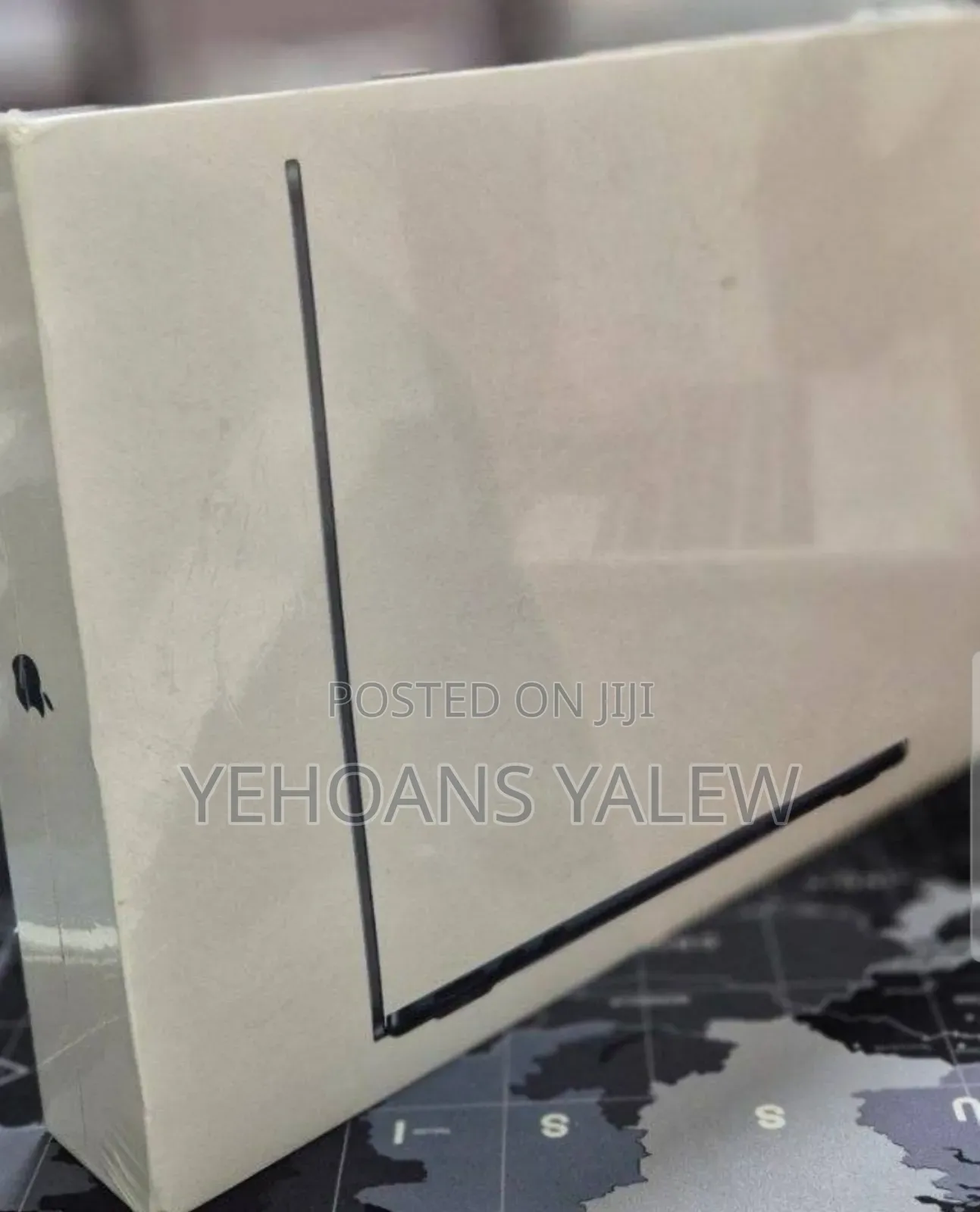 New Laptop Apple MacBook Air 2022 M2 8GB Apple M2 SSD 256GB