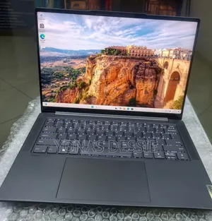 New Laptop Lenovo Yoga 2 32GB AMD Ryzen 7 SSD 1T