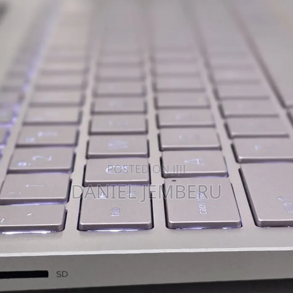 New Laptop HP Pavilion 15 8GB Intel Core i5 SSD 512GB