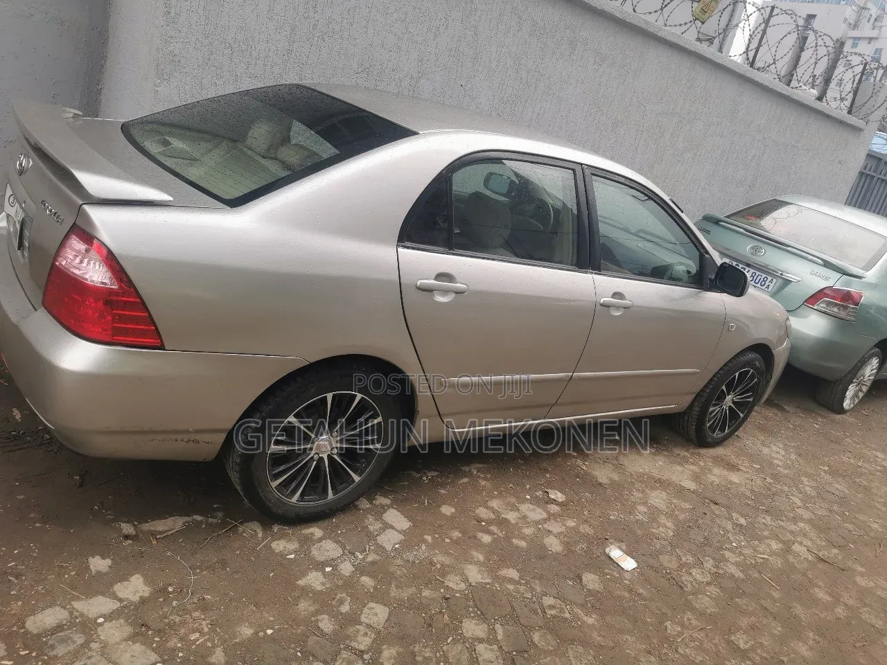 Toyota Corolla 2005 Gold