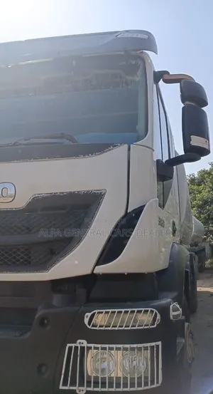 2010 Iveco ኦባማ ቦቴ ከነተሳቢው 41ሺ ታርጋ