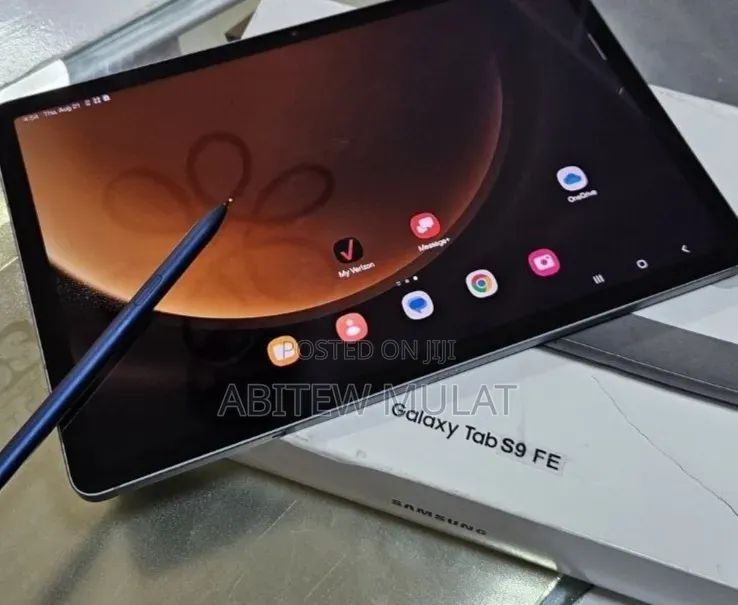 New Samsung Galaxy Tab S9 FE 128 GB Silver