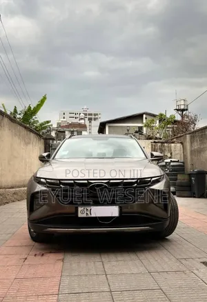Hyundai Tucson 2023 Gray