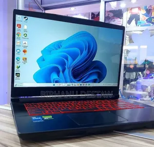 New Laptop MSI Katana GF66 16GB Intel Core i7 SSD 512GB