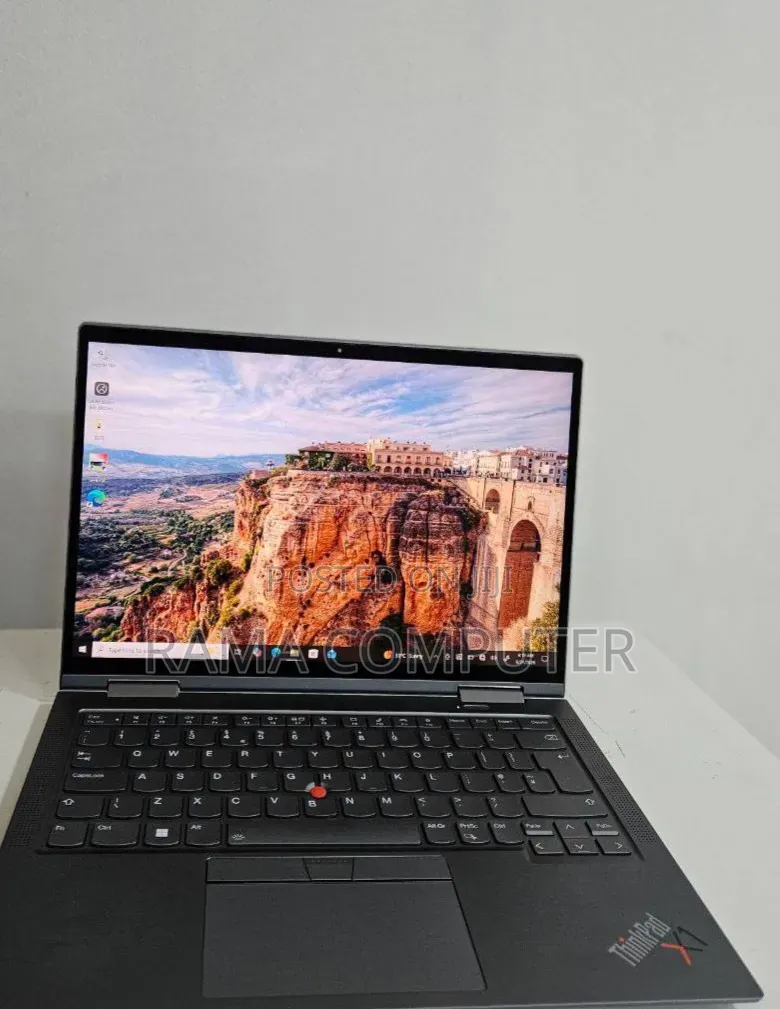 New Laptop Lenovo ThinkPad X1 Yoga 16GB Intel Core i7 SSD 512GB
