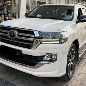 Toyota Land Cruiser 2020 Off white