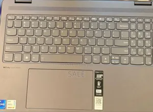 New Laptop Lenovo Yoga 7i 16GB Intel Core i7 SSD 512GB