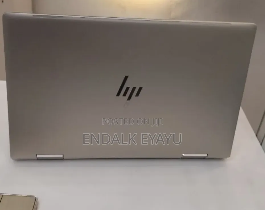 New Laptop HP Envy x360 8GB Intel Core i7 SSD 512GB