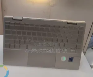New Laptop HP Envy X360 8GB Intel Core i7 SSD 512GB