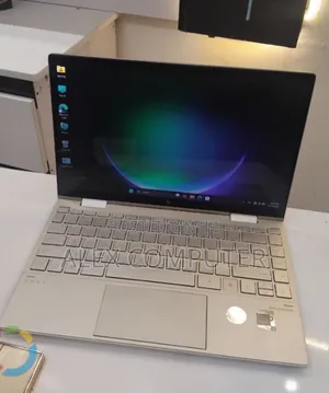 New Laptop HP Envy X360 8GB Intel Core i7 SSD 512GB