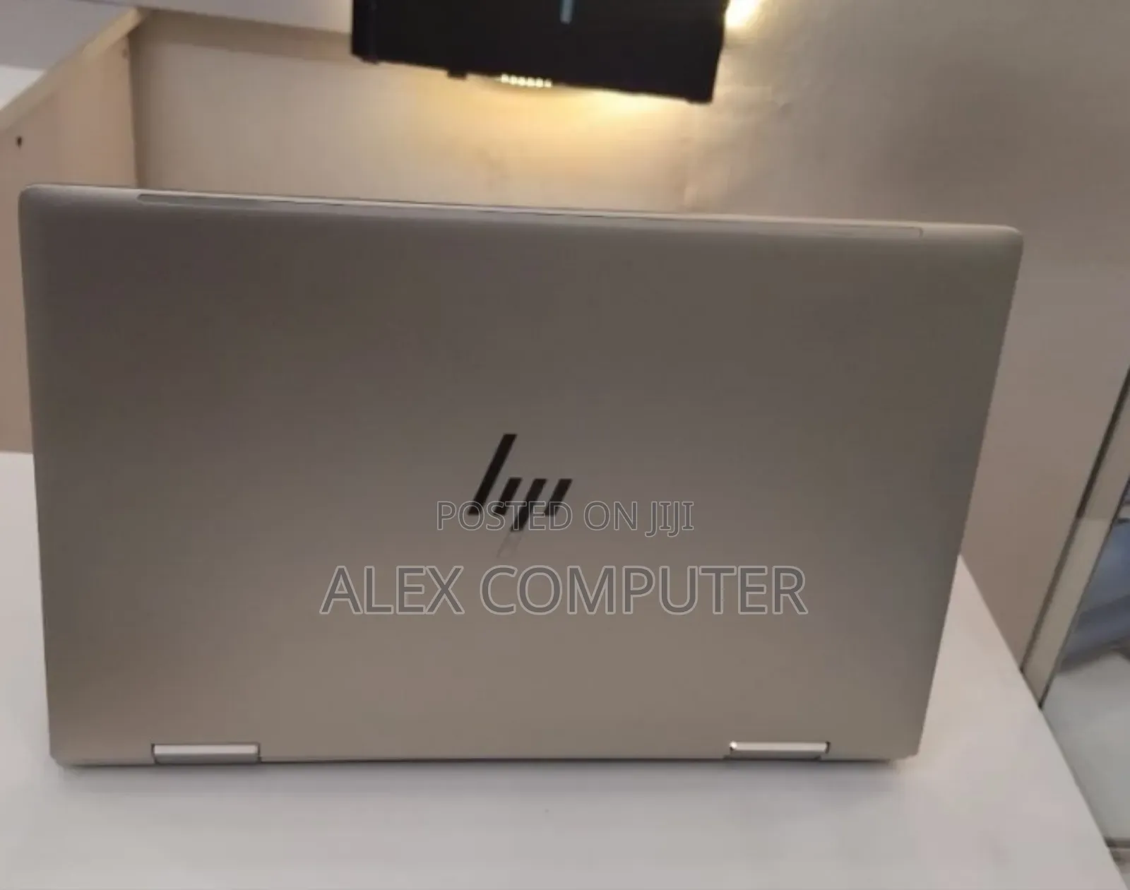 New Laptop HP Envy X360 8GB Intel Core i7 SSD 512GB