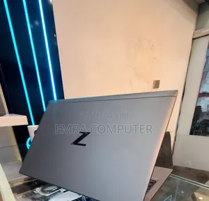New Laptop HP 16GB Intel Core i7 SSD 512GB