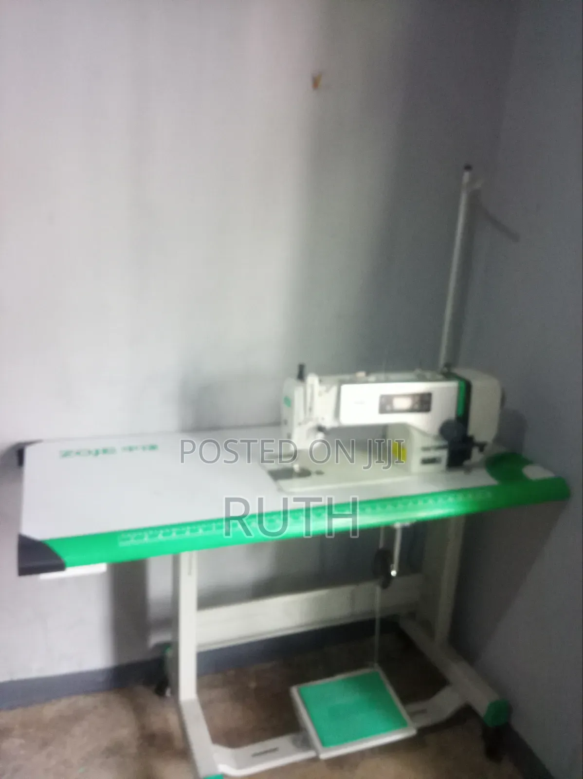 Zoje Sewing Machine