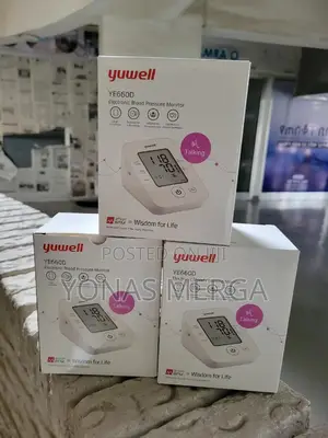 Blood Pressure Monitor麁峈indication.Unit Comes With One Adult Arm Cuff
