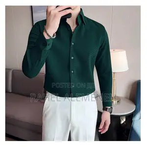 የወንዶች ረጅም እጅ ሸሚዝ Dark Green Men's Long-Sleeve Shirt (Modern Fit