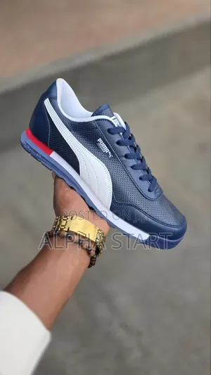 Puma Ulpi High Master Quality Flat Sneakers for Man's Made in Vietnam