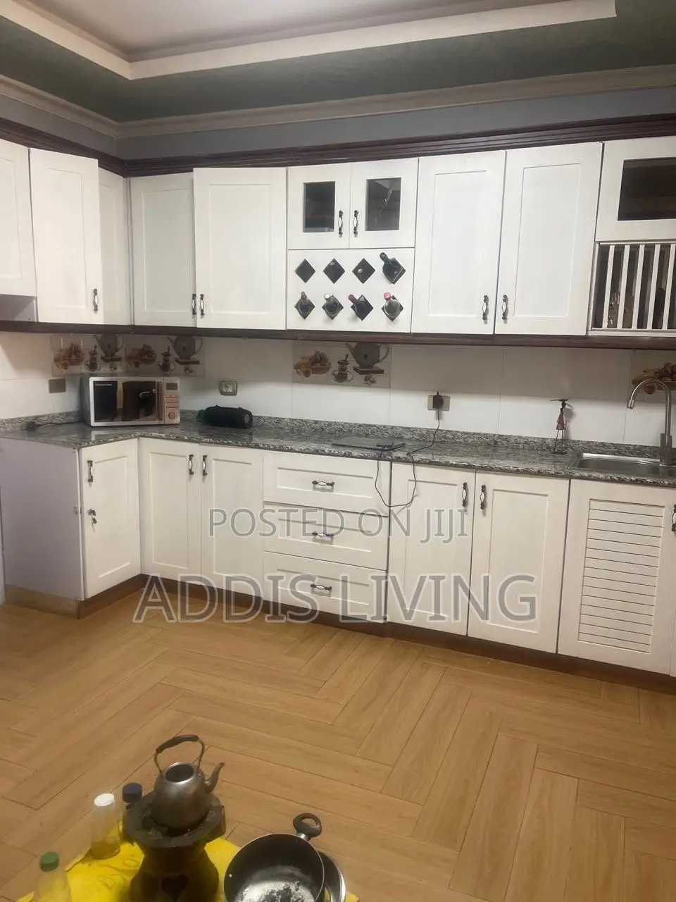 Furnished 5bdrm Villa in Bole for rent