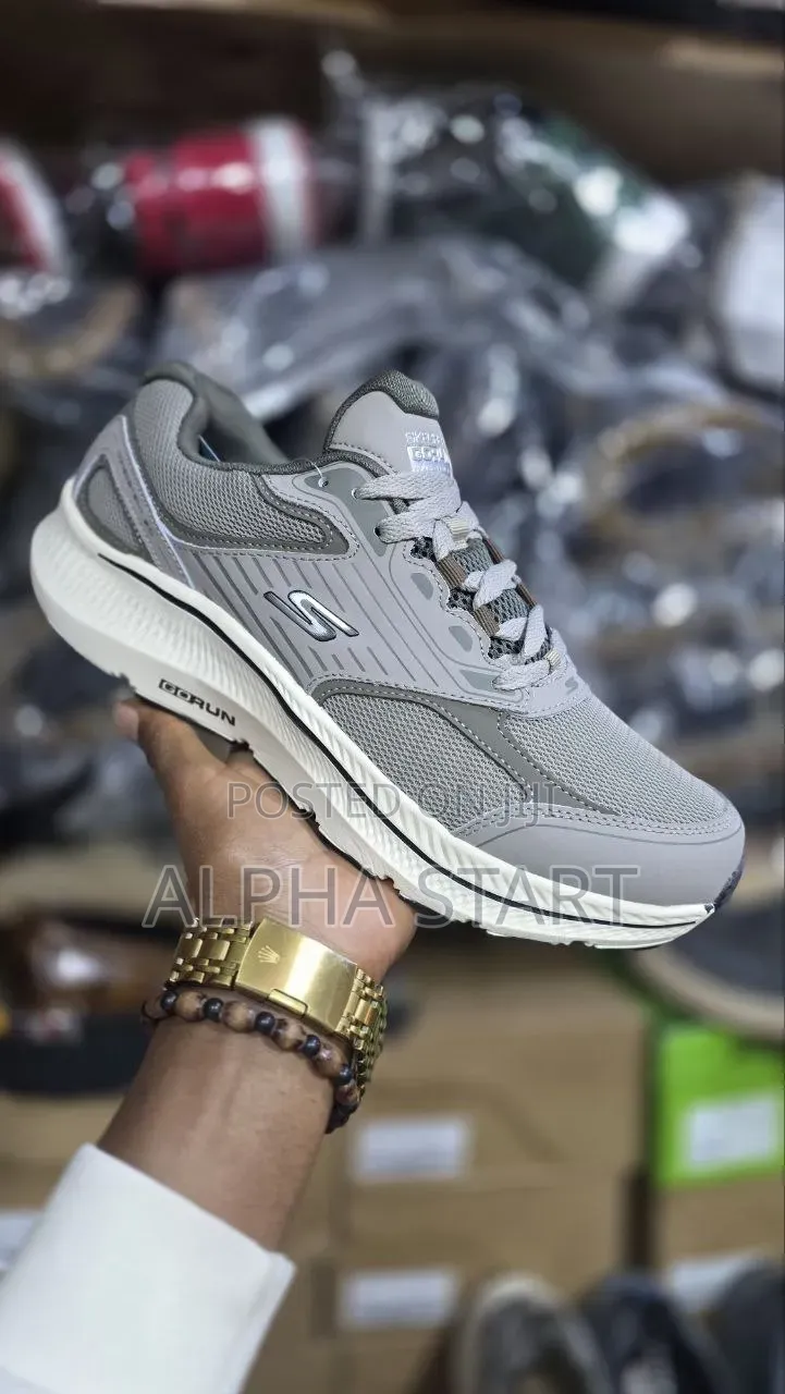 Skechers Gorun High Master Quality Smooth Sneakers Made in Vietnam