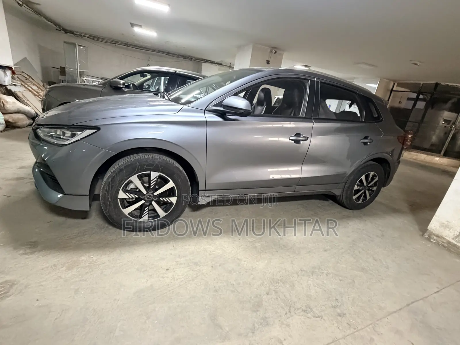 BYD E2 43 kWh 94 hp FWD 2024 Gray