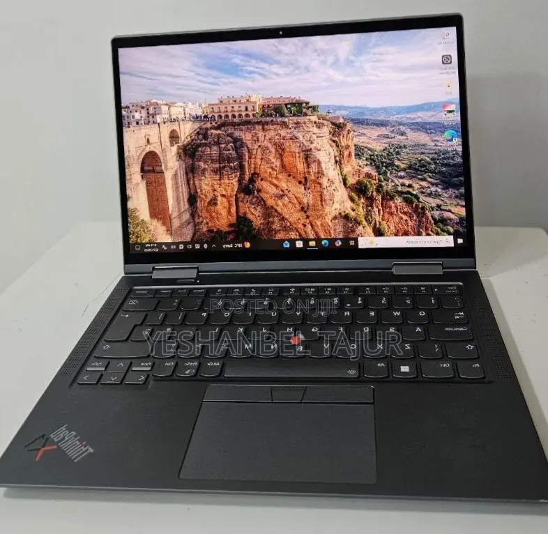 New Laptop Lenovo ThinkPad X1 Yoga 16GB Intel Core i7 SSD 512GB