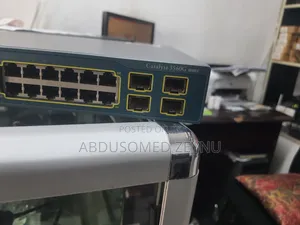 Cisco Catalyst 3560g Series 24-Ports Switch