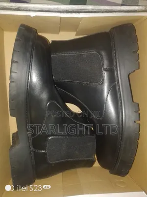 Chelsea Boots የፈጠነ ውሰድ አዳሜ
