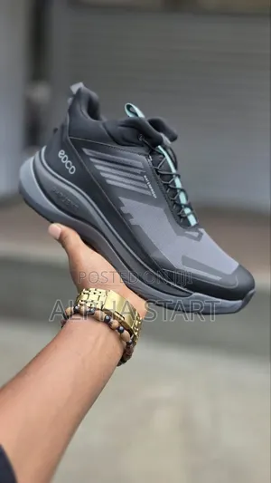 Edco High Master Quality Smooth Sneakers for Man's