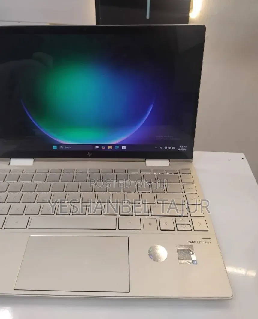 New Laptop HP Envy X360 8GB Intel Core i7 SSD 512GB