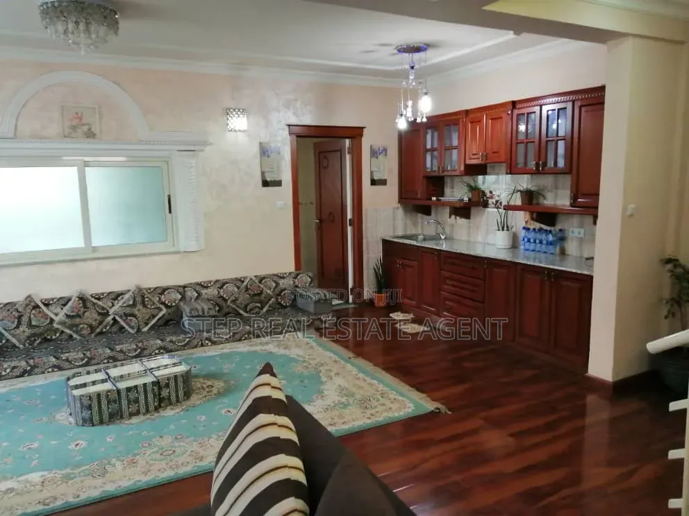 Furnished 7bdrm House in Bole for rent